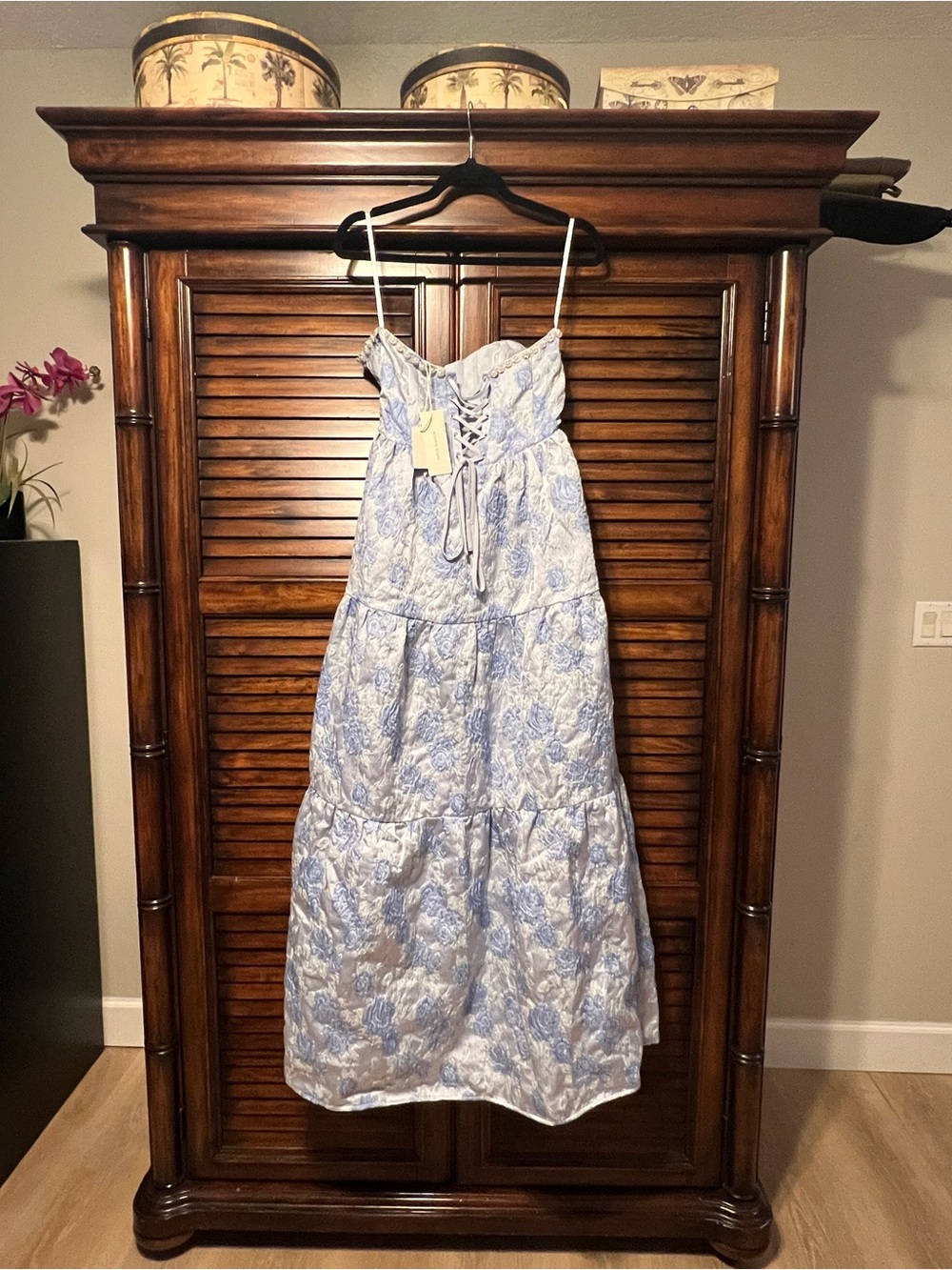 NWT Beautiful Altar'd State Skye Blue Jacquard Floral Maxi Dress Size Medium - Picture 5 of 15
